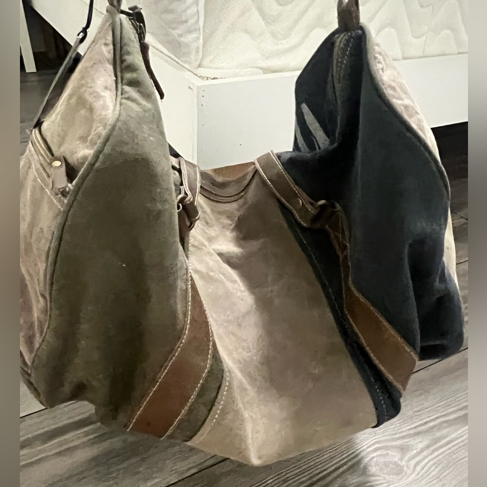 Myra travel bag - Picture 2 of 8